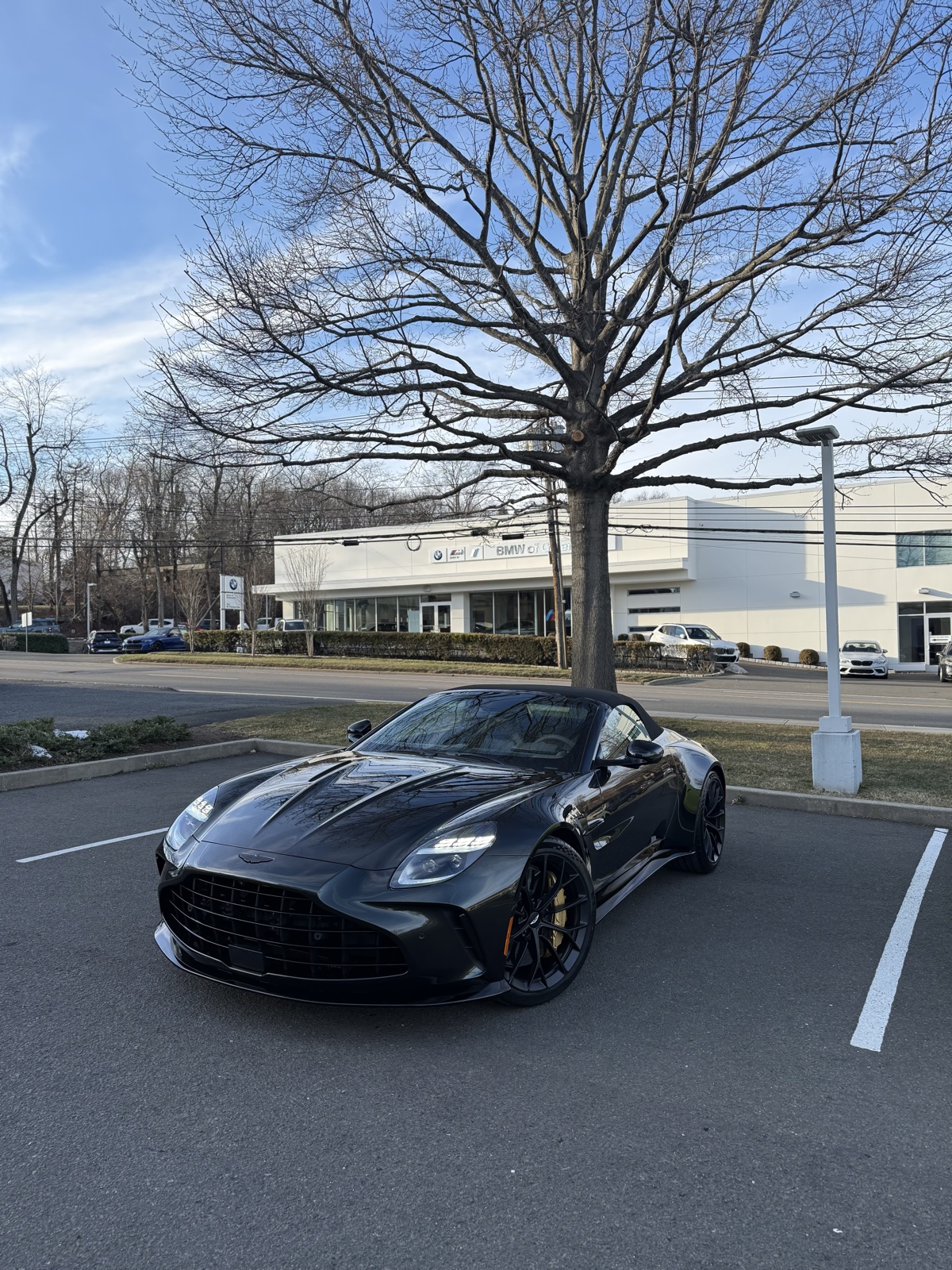 2026 Aston Martin Vantage Roadster - Minotaur Green
